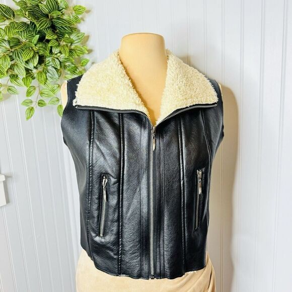 Women Sz L Black Faux Leather Sherpa Jacket Vest Say What? Retro Style CUTE 0847 - Picture 6 of 10